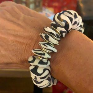 No Label Wood Bracelet